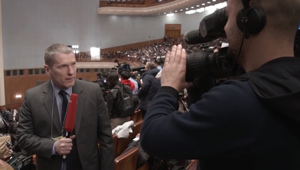 »Informationen aus erster Hand«, Josef Dollinger, ORF-Korrespondent in Peking
